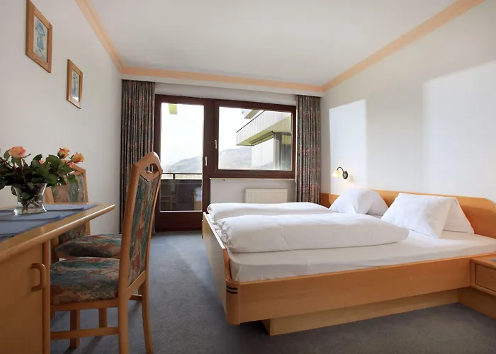 Franglhof Guest house 3*